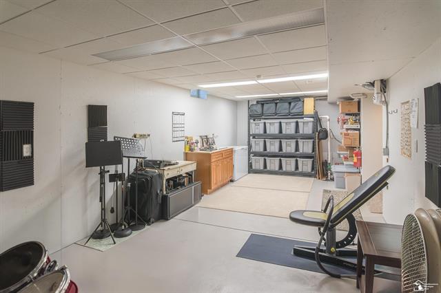 Builiding view fifty five for 3216 Ravine Hollow Ct, Lambertville, MI. 48144