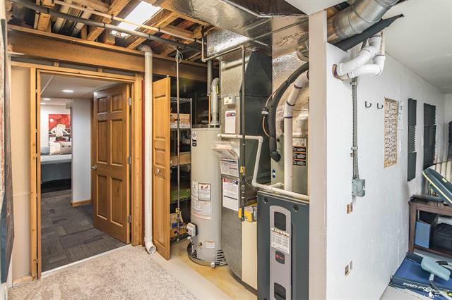 Builiding view fifty four for 3216 Ravine Hollow Ct, Lambertville, MI. 48144