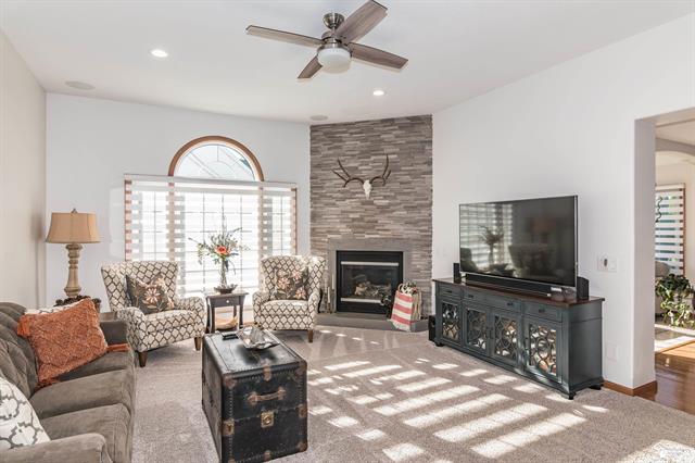 Builiding view thirty for 3216 Ravine Hollow Ct, Lambertville, MI. 48144