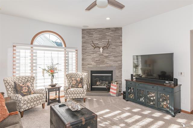 Builiding view twelve for 3216 Ravine Hollow Ct, Lambertville, MI. 48144