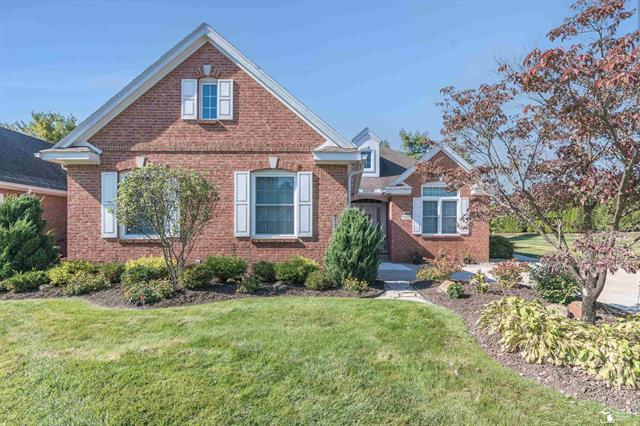 Builiding view two for 3216 Ravine Hollow Ct, Lambertville, MI. 48144