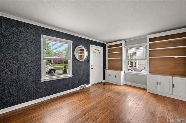 Builiding view seven for 1186 Larkmoor, Berkley, MI. 48072