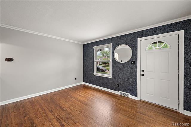 Builiding view six for 1186 Larkmoor, Berkley, MI. 48072