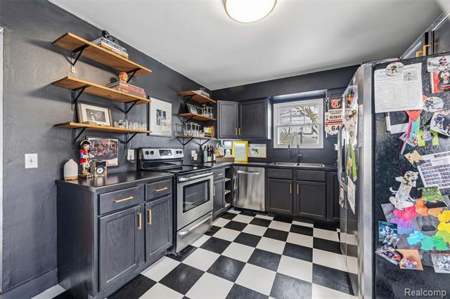 Builiding view one for 7768 Jackman Rd, Temperance, MI. 48182