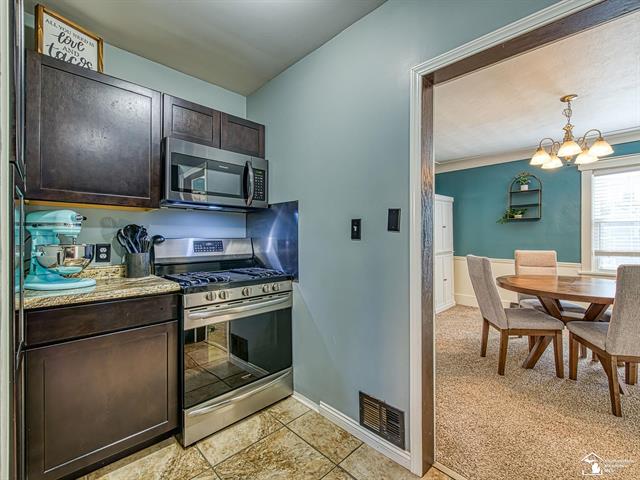 Builiding view four for 503 Arbor, Monroe, MI. 48162