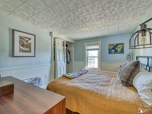 Builiding view sixteen for 503 Arbor, Monroe, MI. 48162