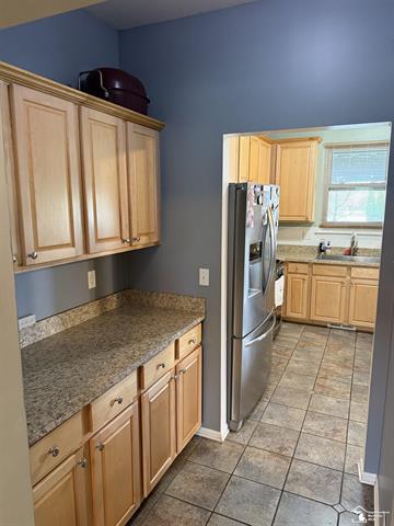 Builiding view fourteen for 450 Mason Run Blvd, Monroe, MI. 48162