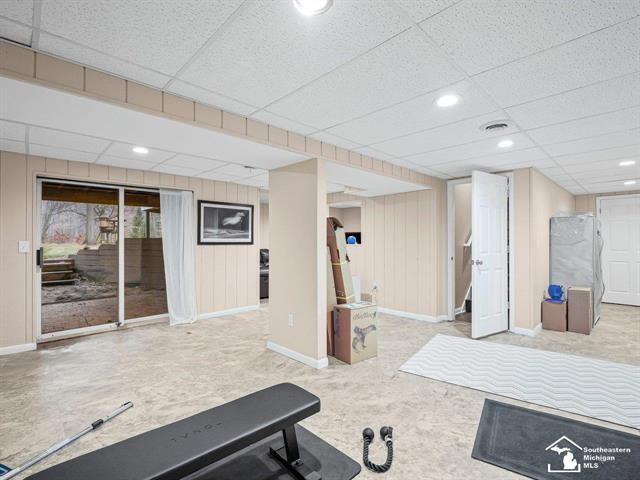 Builiding view forty three for 2194 Dean Rd, Temperance, MI. 48182