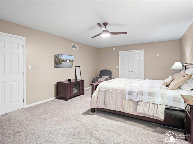 Builiding view thirty seven for 2194 Dean Rd, Temperance, MI. 48182