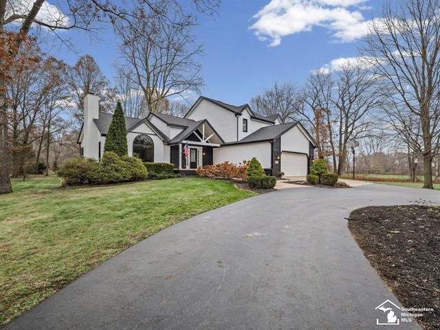 Builiding view two for 2194 Dean Rd, Temperance, MI. 48182