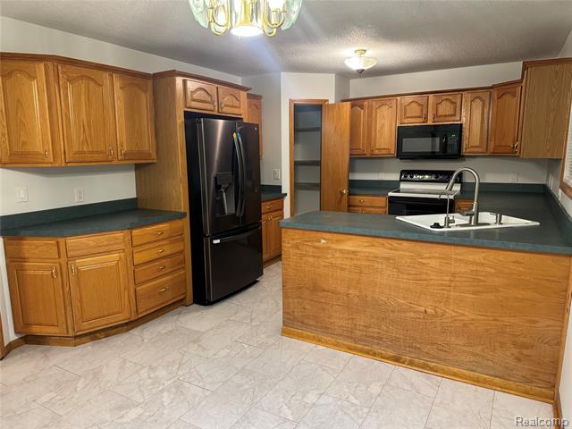 Builiding view four for 12464 Maxwell Rd, Carleton, MI. 48117