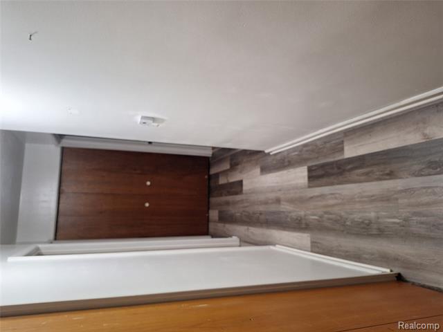 Builiding view four for 27028 Dartmouth, Madison Heights, MI. 48071