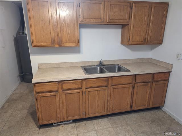 Builiding view nine for 27028 Dartmouth, Madison Heights, MI. 48071