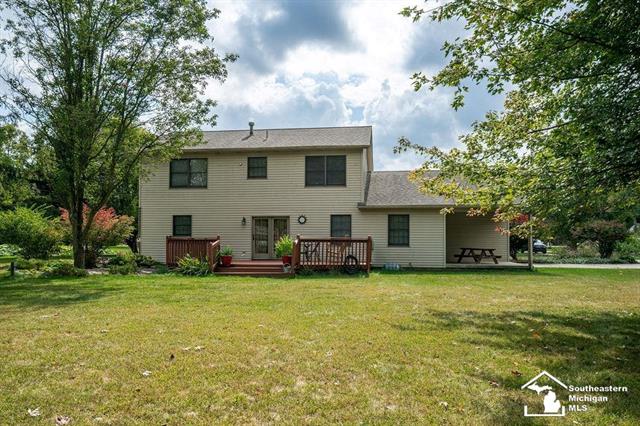 Builiding view five for 3186 Bluebush, Monroe, MI. 48162