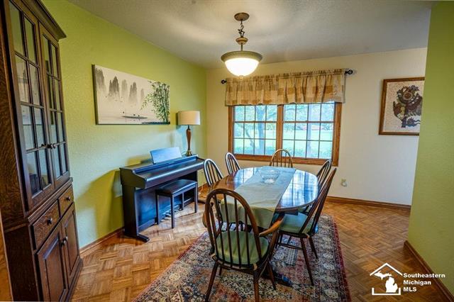 Builiding view nineteen for 3186 Bluebush, Monroe, MI. 48162