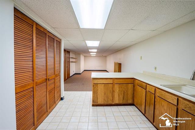 Builiding view thirty five for 3186 Bluebush, Monroe, MI. 48162