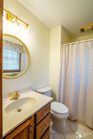 Builiding view twenty six for 3186 Bluebush, Monroe, MI. 48162