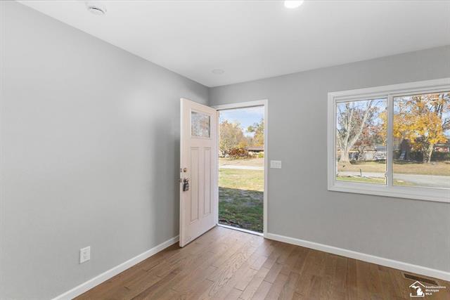 Builiding view four for 3835 Lois, Lambertville, MI. 48144