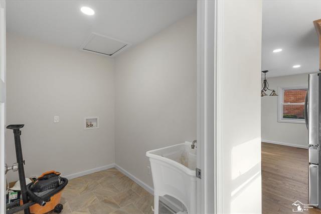 Builiding view fourteen for 3835 Lois, Lambertville, MI. 48144