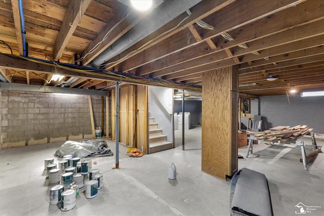 Builiding view sixteen for 3835 Lois, Lambertville, MI. 48144