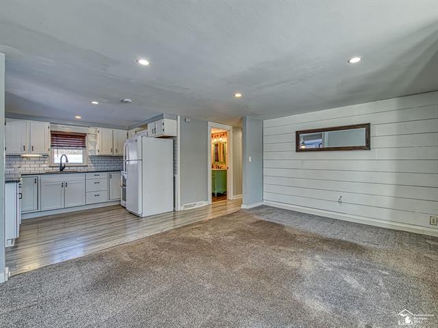 Builiding view ten for 8485 Stoney Creek Rd, Carleton, MI. 48117