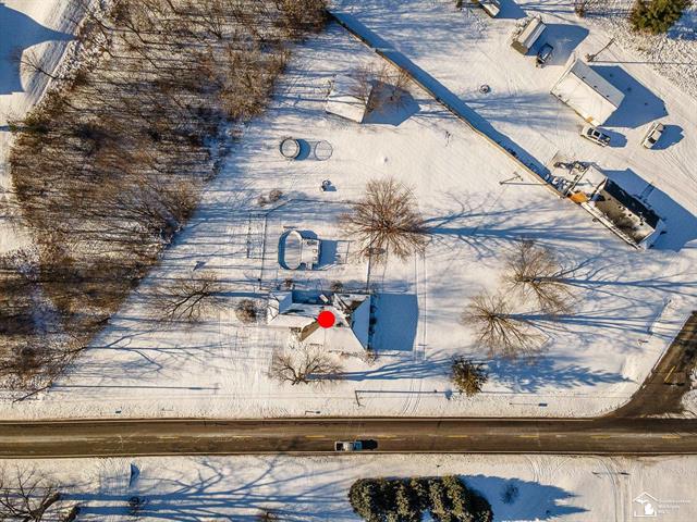 Builiding view thirty five for 8485 Stoney Creek Rd, Carleton, MI. 48117