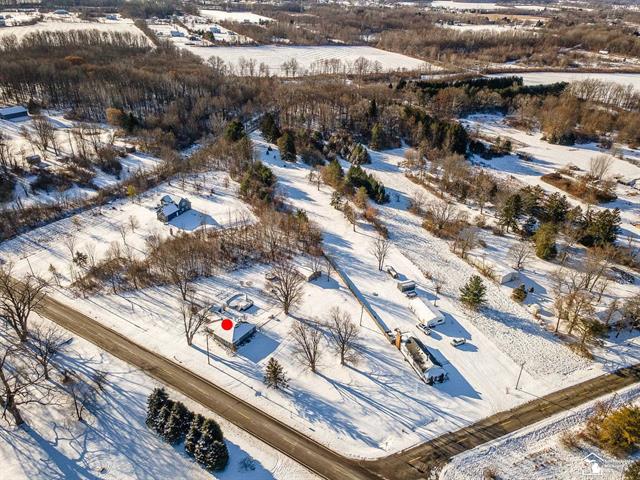 Builiding view thirty seven for 8485 Stoney Creek Rd, Carleton, MI. 48117