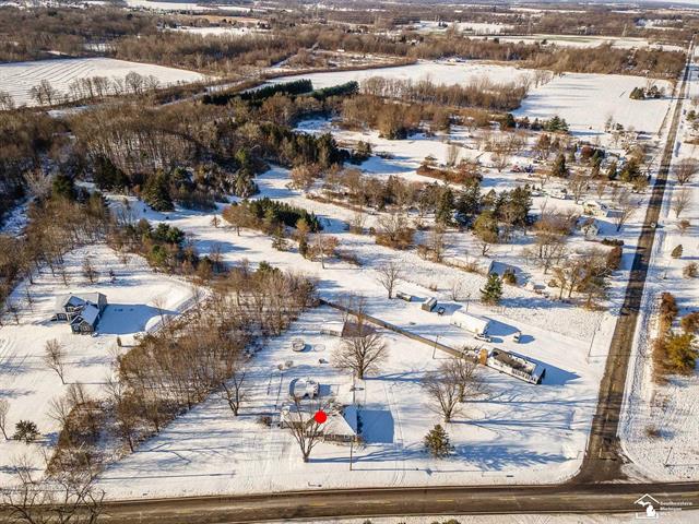 Builiding view thirty six for 8485 Stoney Creek Rd, Carleton, MI. 48117