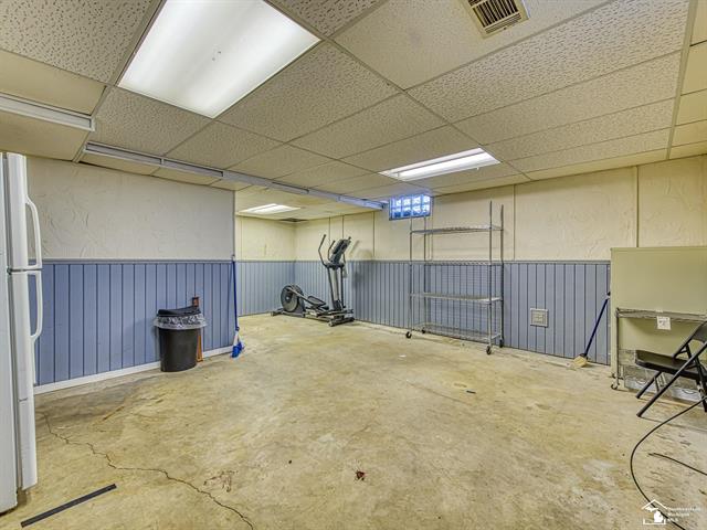 Builiding view twenty one for 8485 Stoney Creek Rd, Carleton, MI. 48117