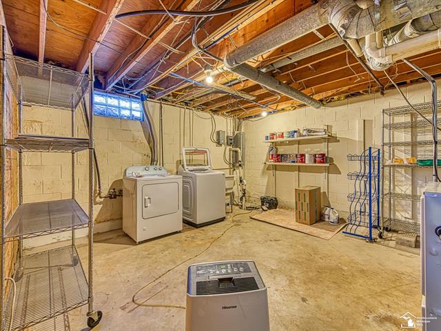 Builiding view twenty three for 8485 Stoney Creek Rd, Carleton, MI. 48117