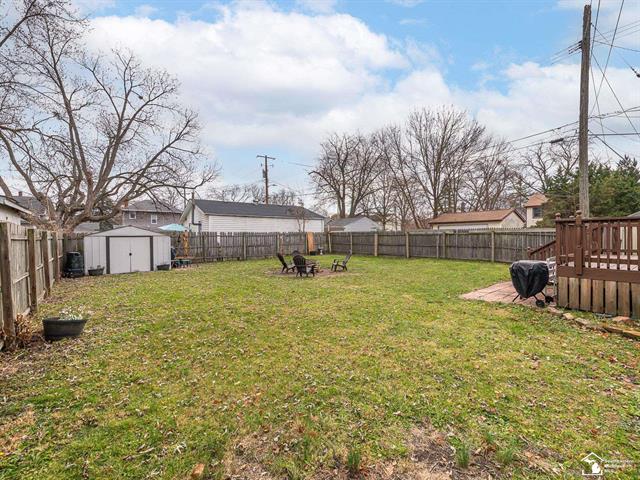 Builiding view twenty six for 409 Adams, Monroe, MI. 48161