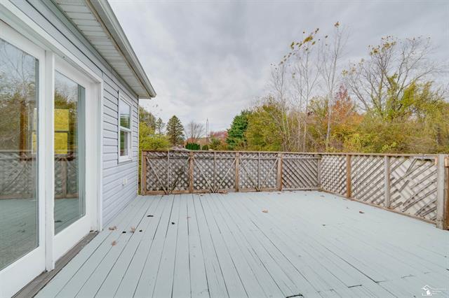 Builiding view forty two for 208 Erie, Temperance, MI. 48182