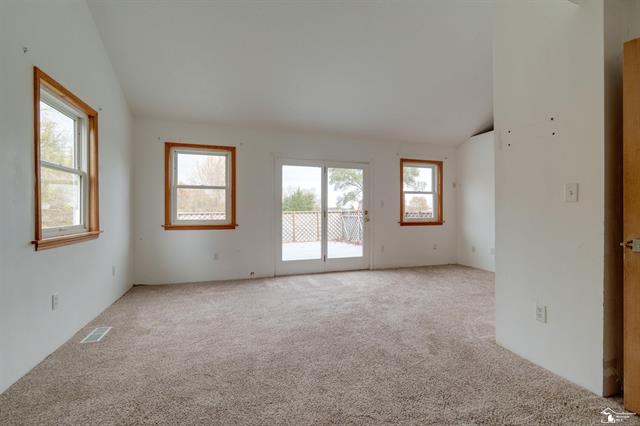 Builiding view thirty eight for 208 Erie, Temperance, MI. 48182