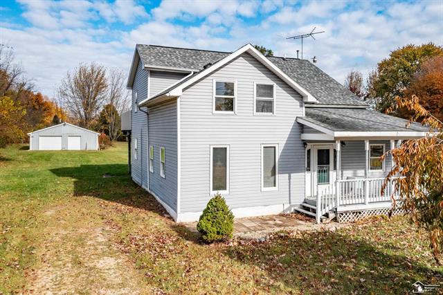 front view for 208 E Erie, Temperance, Mi. 48182