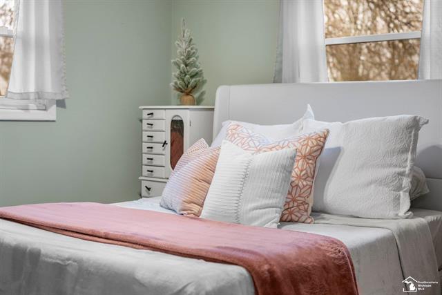 Builiding view seventeen for 4130 Hill Drive, Lambertville, MI. 48144