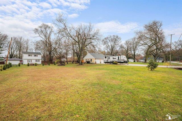 Builiding view thirty four for 4130 Hill Drive, Lambertville, MI. 48144