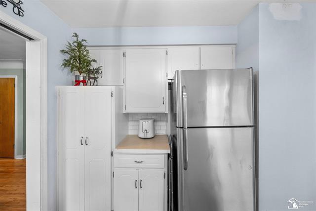 Builiding view twenty two for 4130 Hill Drive, Lambertville, MI. 48144