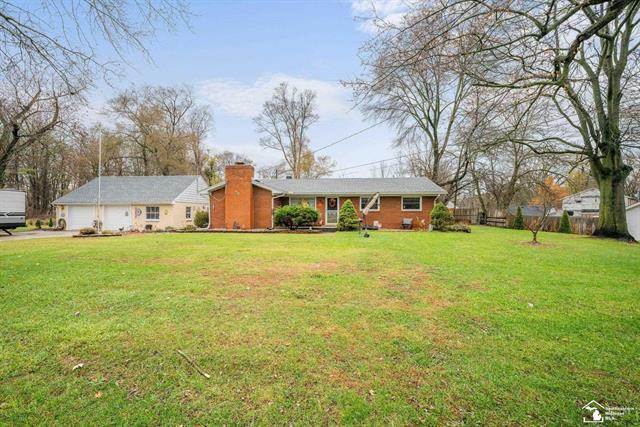 front view for 4130 Hill Drive, Lambertville, Mi. 48144