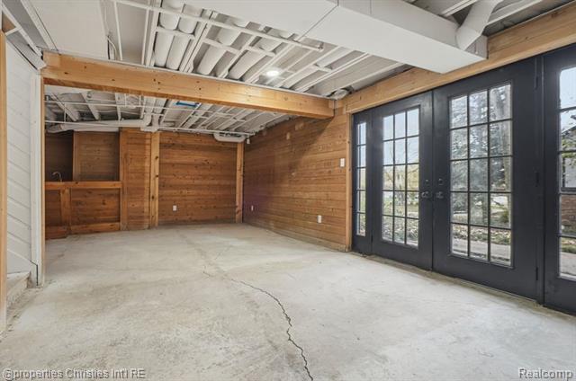 Builiding view thirty five for 23460 Coventry Woods, Southfield, MI. 48034