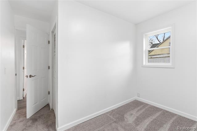 Builiding view eighteen for 6845 Monroe St, Monroe, MI. 48162