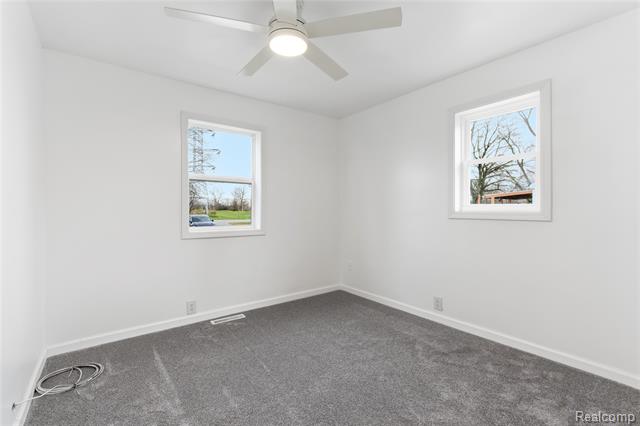 Builiding view fifteen for 6845 Monroe St, Monroe, MI. 48162