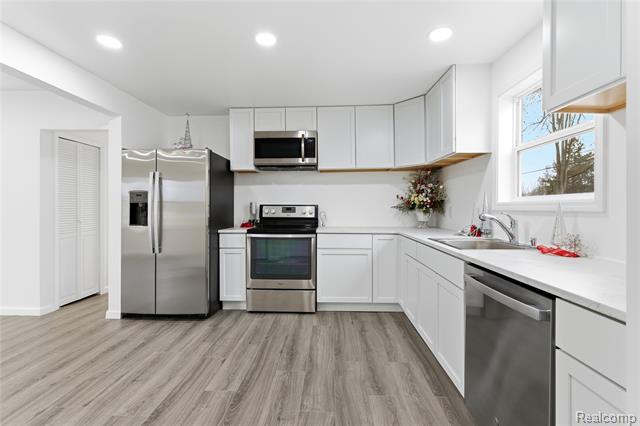 Builiding view nine for 6845 Monroe St, Monroe, MI. 48162