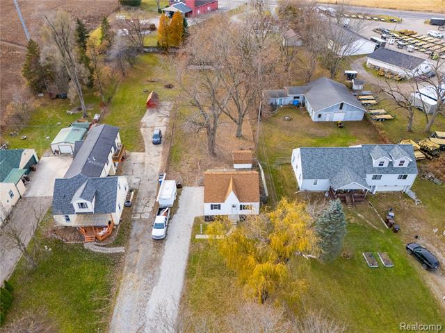 Builiding view thirty nine for 6845 Monroe St, Monroe, MI. 48162