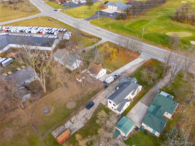 Builiding view thirty three for 6845 Monroe St, Monroe, MI. 48162