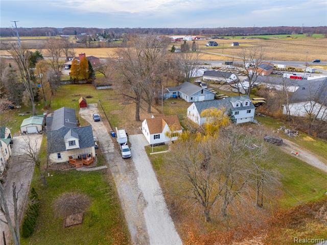 Builiding view twenty eight for 6845 Monroe St, Monroe, MI. 48162