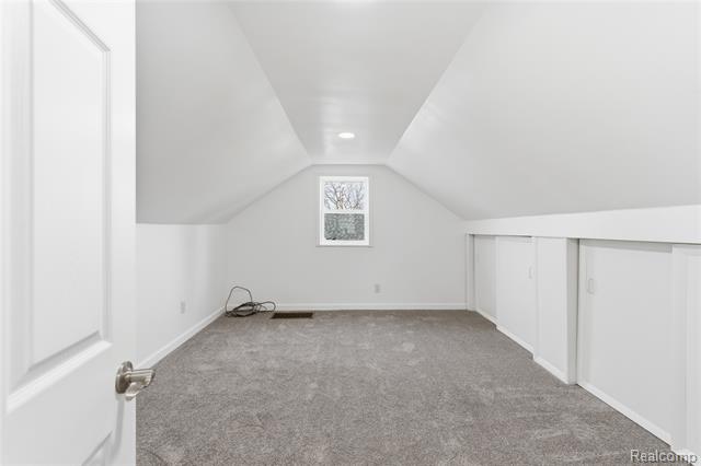 Builiding view twenty one for 6845 Monroe St, Monroe, MI. 48162