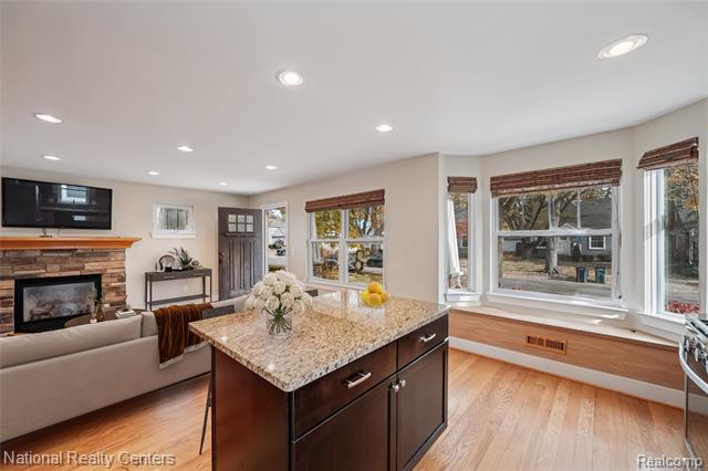 Builiding view ten for 221 N Altadena, Royal Oak, MI. 48067