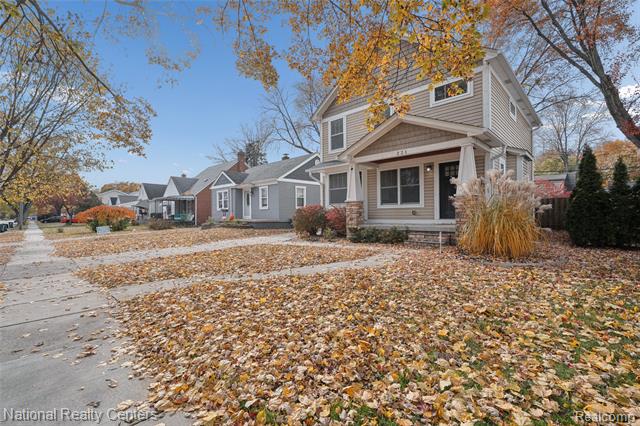 Builiding view thirty five for 221 N Altadena, Royal Oak, MI. 48067