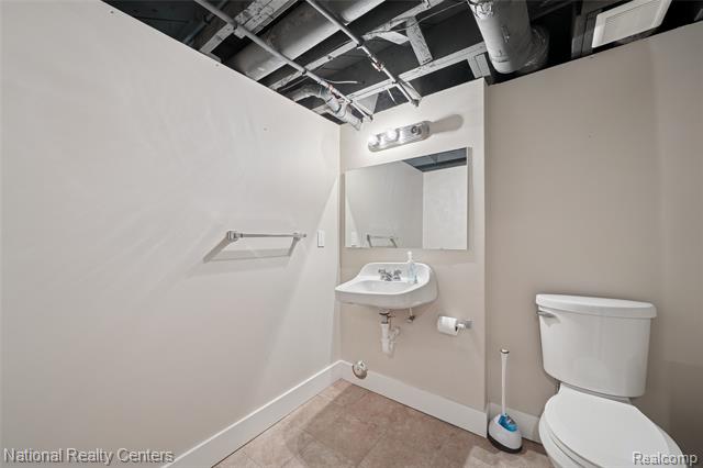 Builiding view twenty six for 221 N Altadena, Royal Oak, MI. 48067