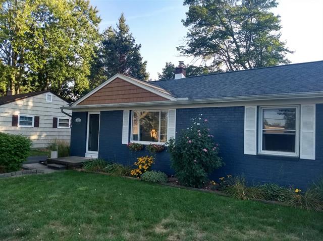 front view for 7435 Ann Arbor Street, Dexter, Mi. 48130